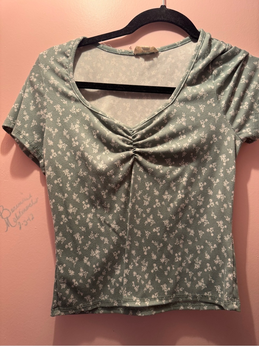Women's Sage Green Floral Ruched V-Neck Top